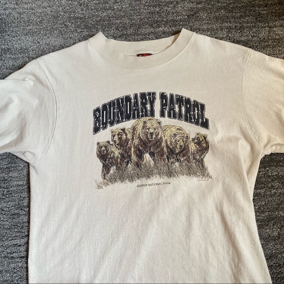 jasper national park t-shirt - Picture 2 of 4